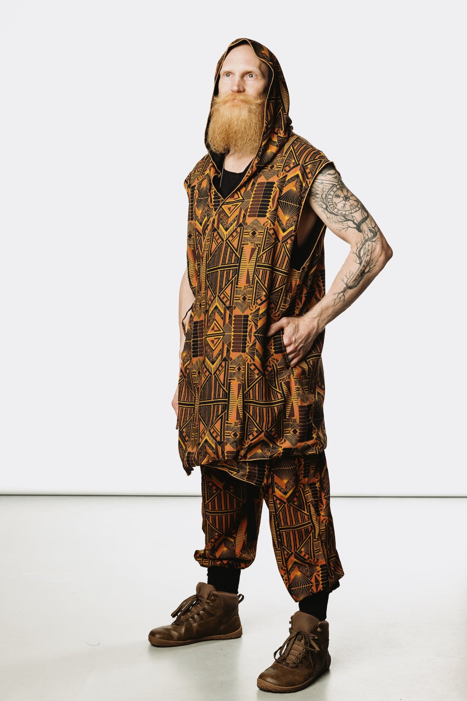 VALO Design Kimono Hanzo - Japanese style double-layered hooded sleeveless kimono top made of 100% Tencel