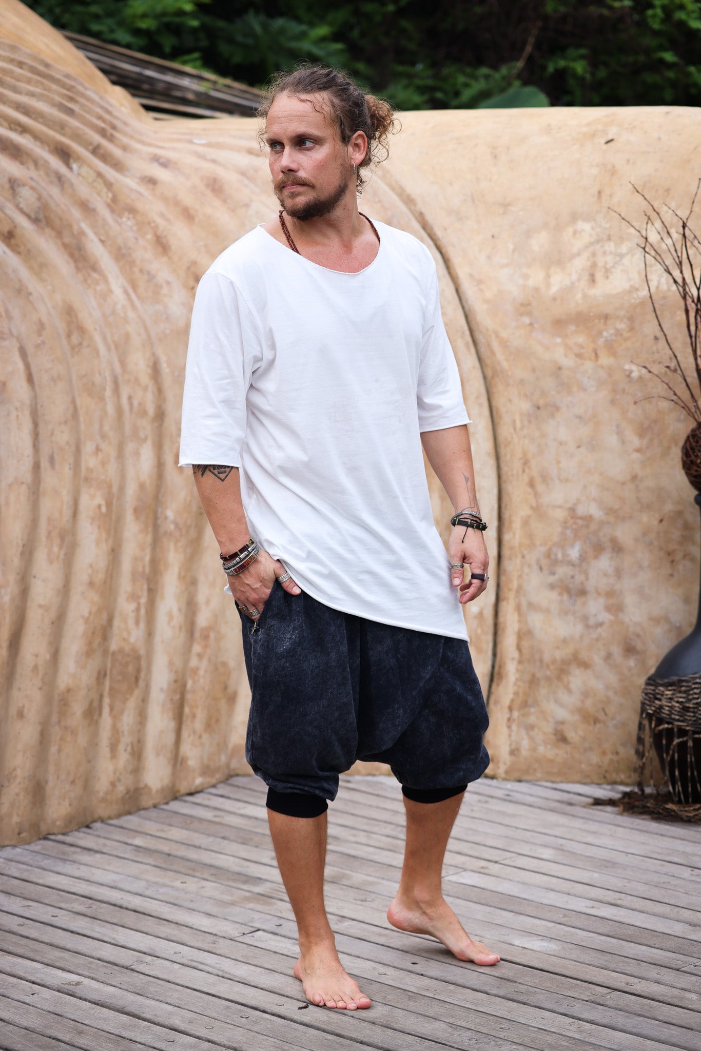 VALO Design Capris NINJA Capris – Ninja-style drop-crotch harem shorts crafted from soft, high-quality 100% cotton twill. The stonewash gives a denim-like look with a softer, more breathable feel.