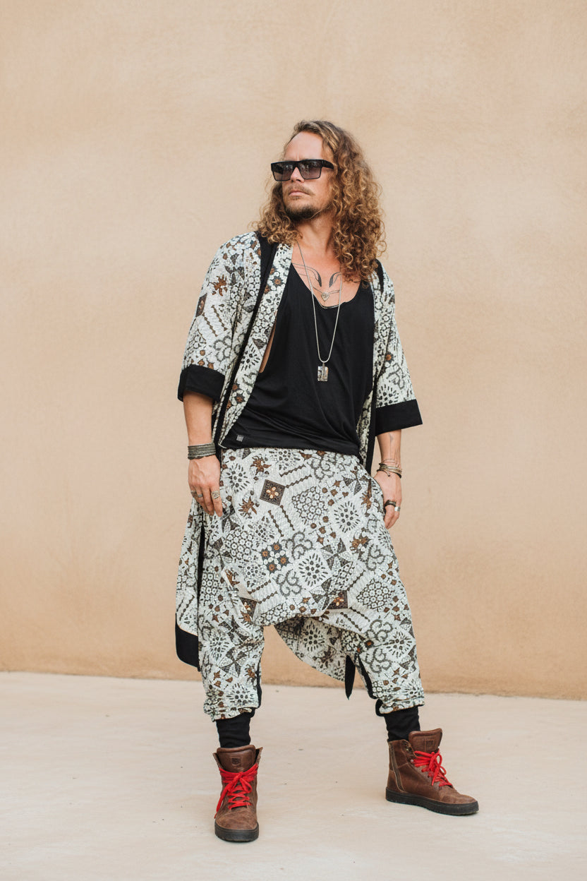 VALO Design  BALI SPIRIT NINJA White Batik - Comfortable & stylish cotton print harem pants