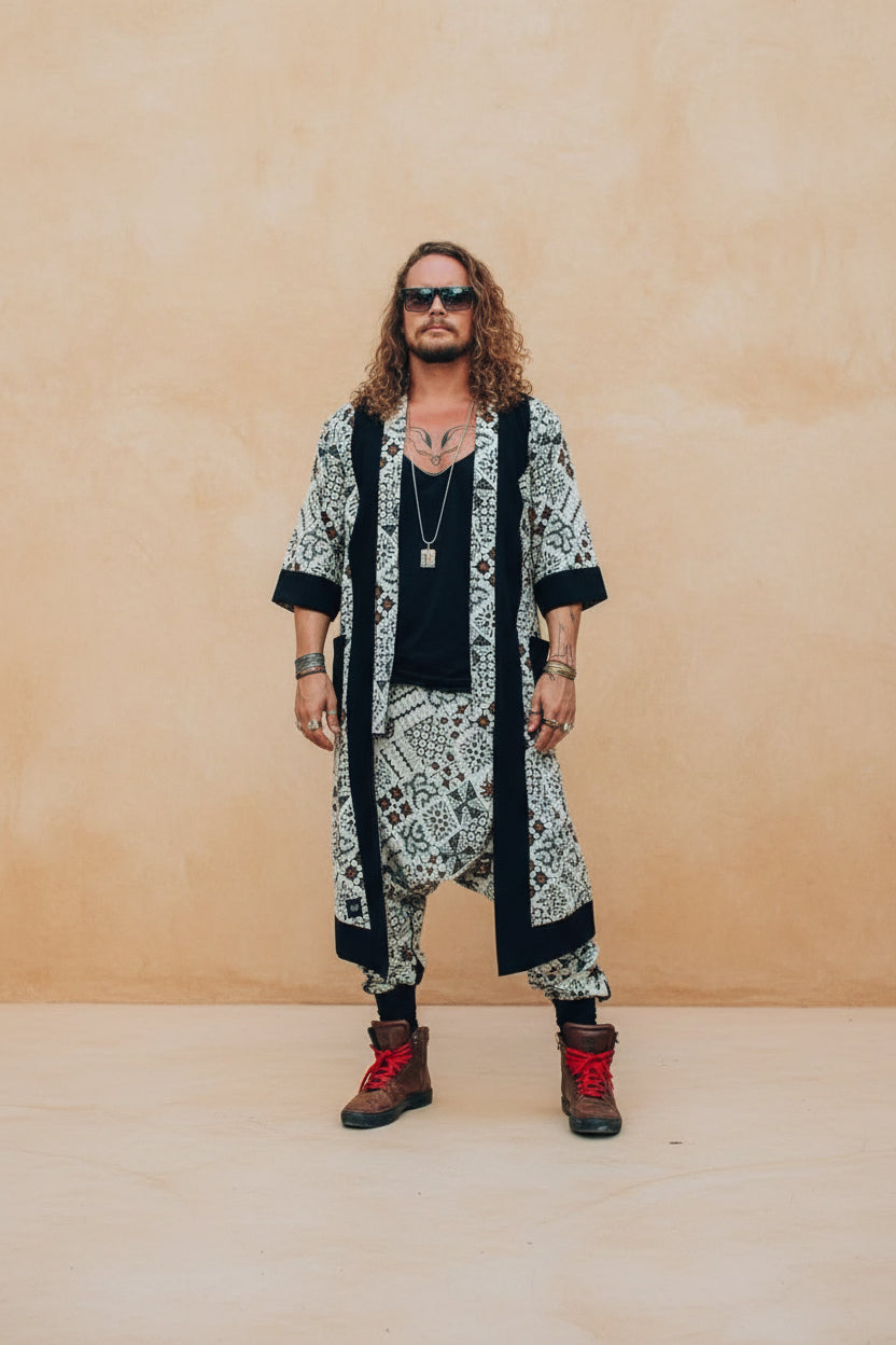 VALO Design  BALI SPIRIT NINJA White Batik - Comfortable & stylish cotton print harem pants