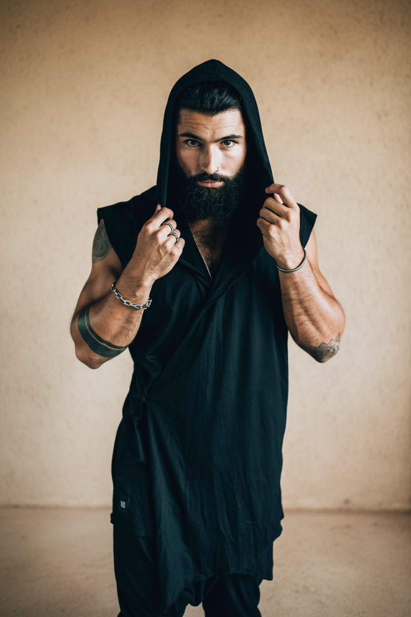 VALO Design Clothing Capes HANZO Black - Japanese style hooded bamboo Kimono Top