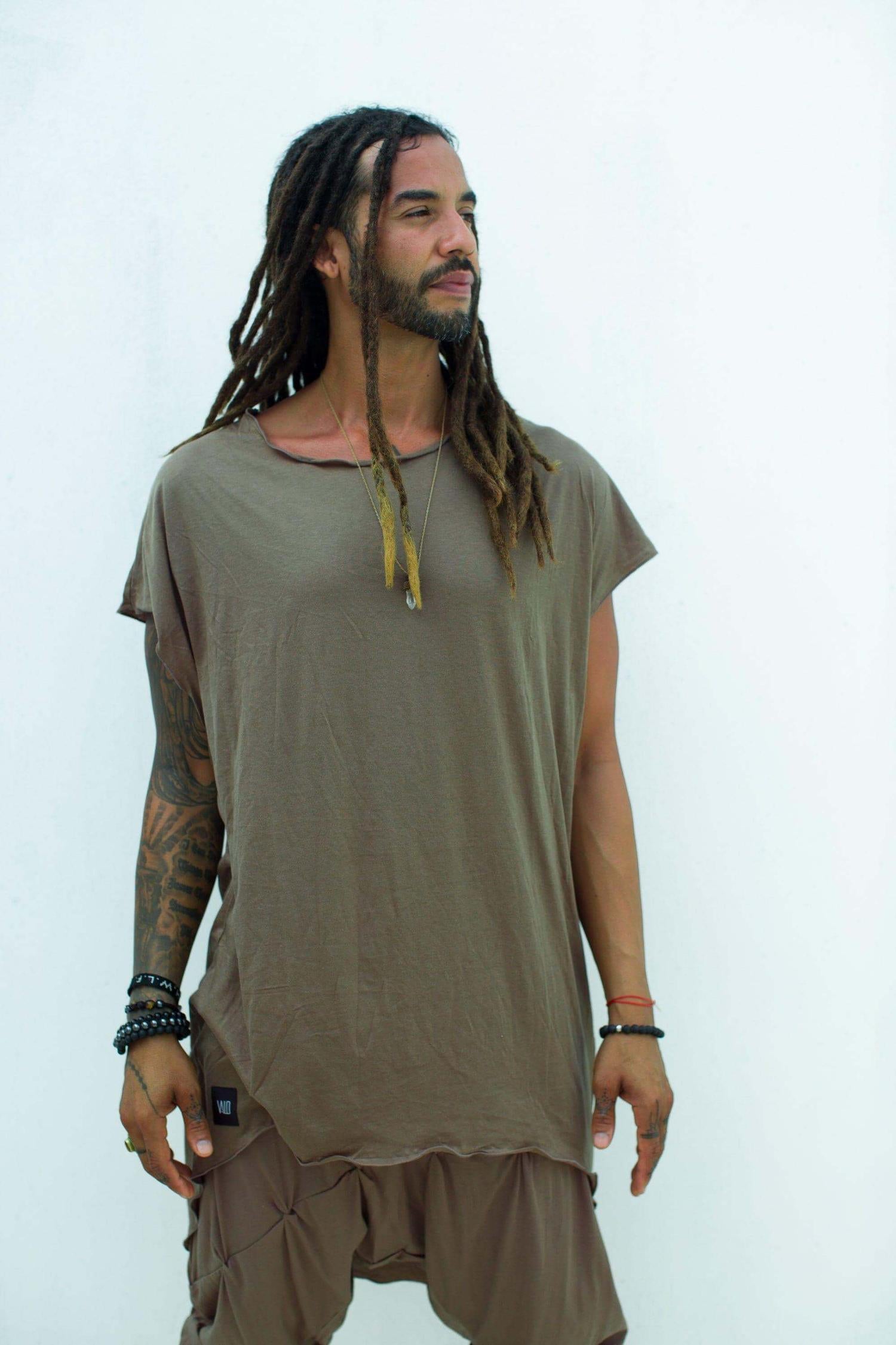 ISO - loose and comfortable asymmetric oversized t-shirt cropped top - VALO Design Clothing 