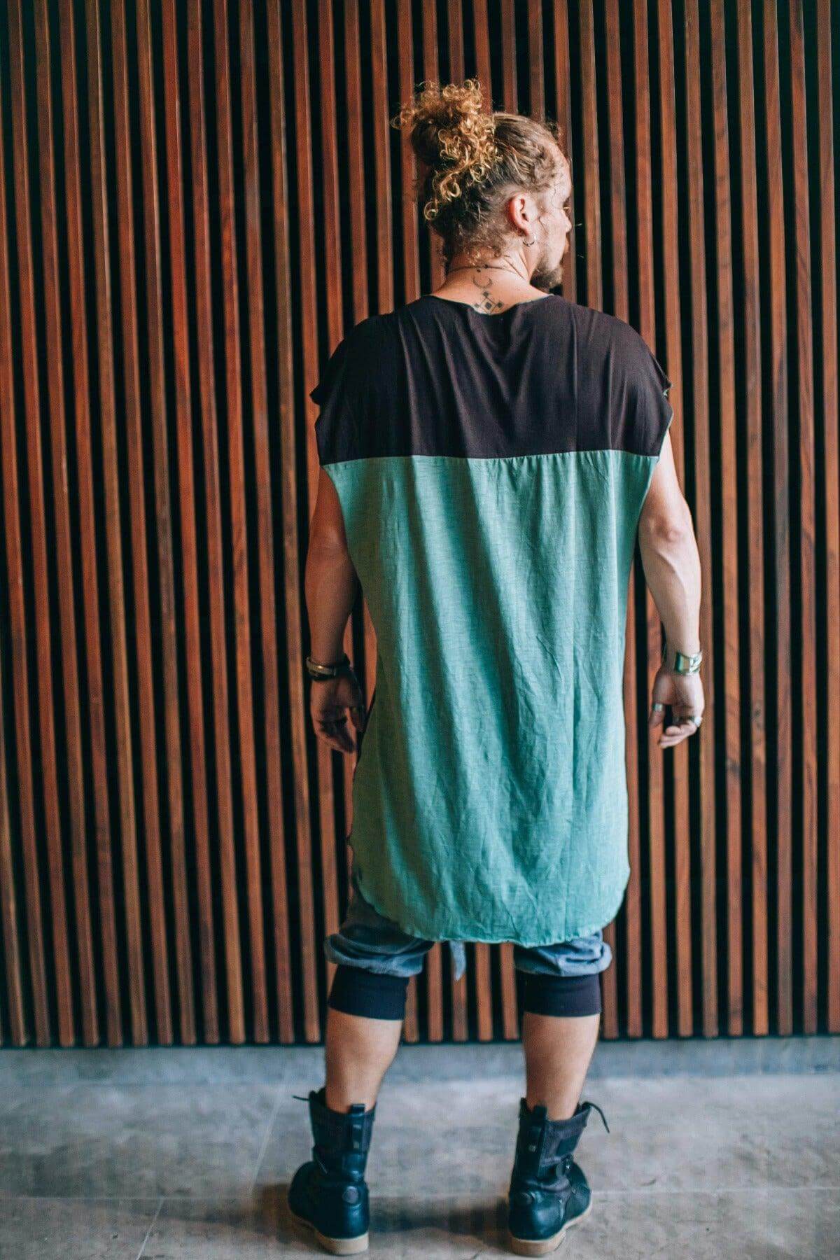 ISO - loose and comfortable asymmetric oversized t-shirt cropped top - VALO Design Clothing 