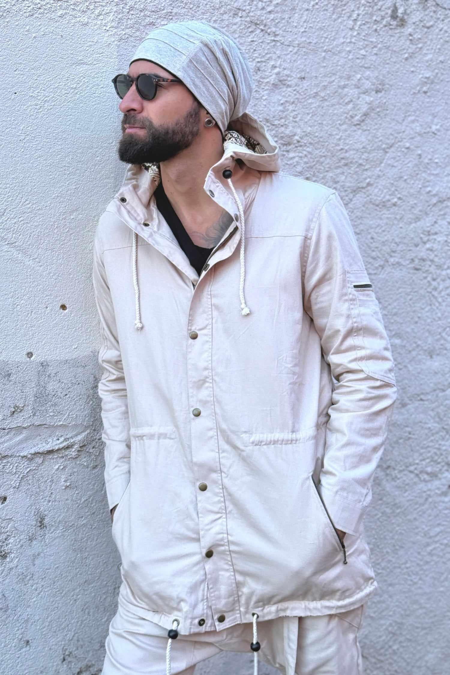 VALO Design Jackets LUONTO - Medium-Long 100% cotton jacket with impressive VALO print art by artist Timo Nummela on the interior layer