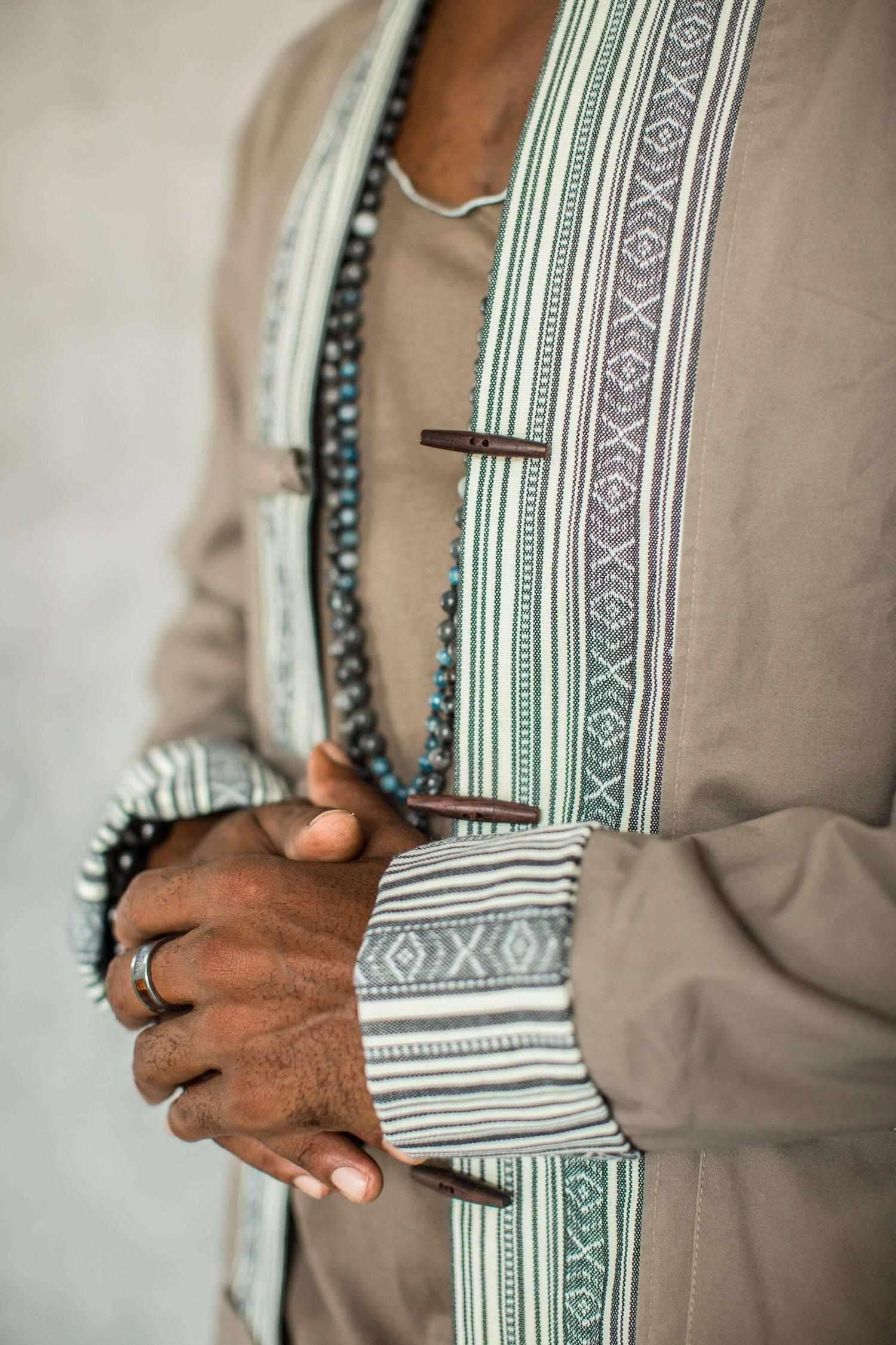 VALO Design Jackets NAVAJO - Long sleeve kimono style jacket with tribal detail