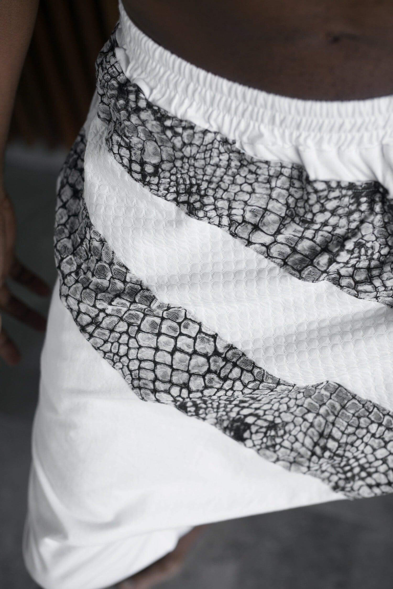 VALO Design Pants Ninja Warrior AGUNG – Stylish, slim-leg harem drop-crotch pants crafted from soft, elegant cotton fabric