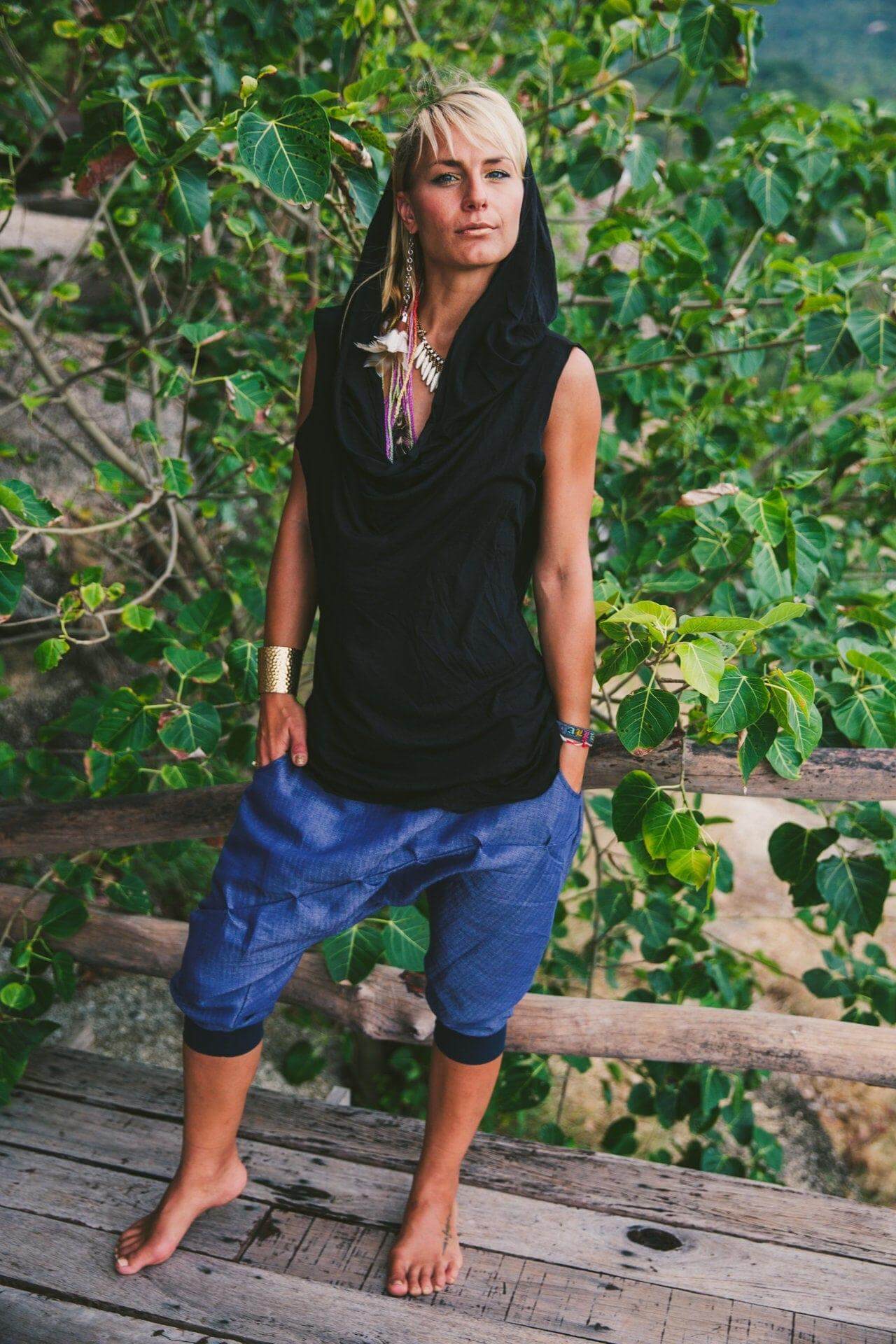 VALO Design Hoodies NOMAD Bamboo - Light and breathable cowl neck Ninja assassin style sleeveless hooded tee, made from eco-bamboo stretch