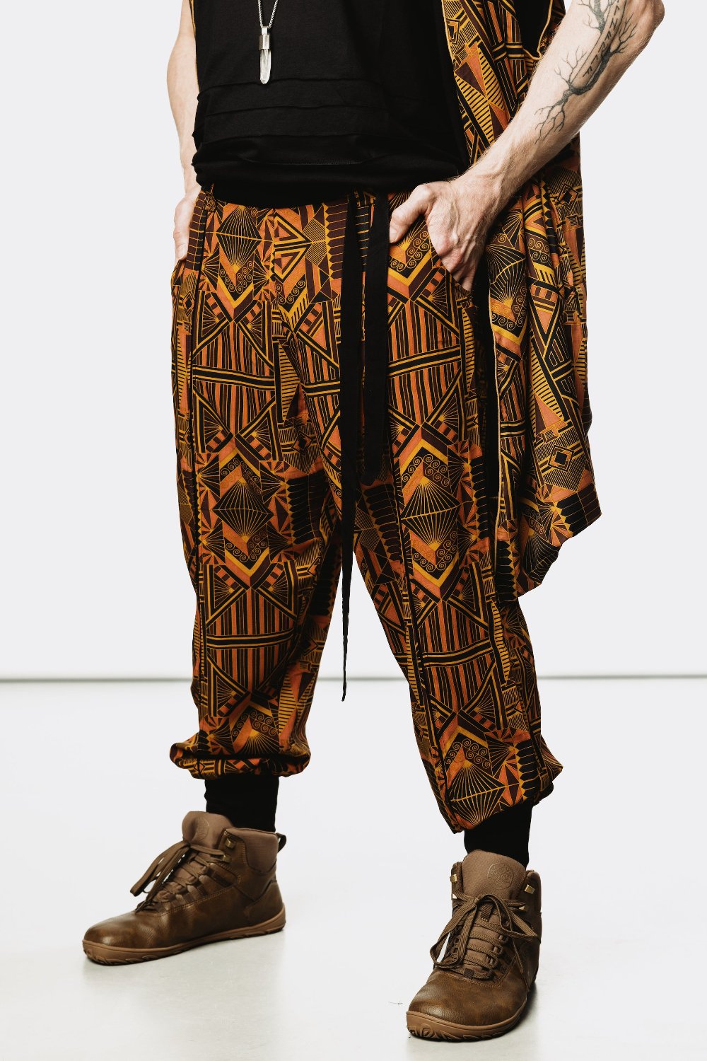 VALO Design Pants QI Prism -  High quality drop crotch tencel pants inspired by the 20's ageless style combined with indigenous and sacred symbolism. Extremely comfortable with soft cotton ribbing on the legs. 