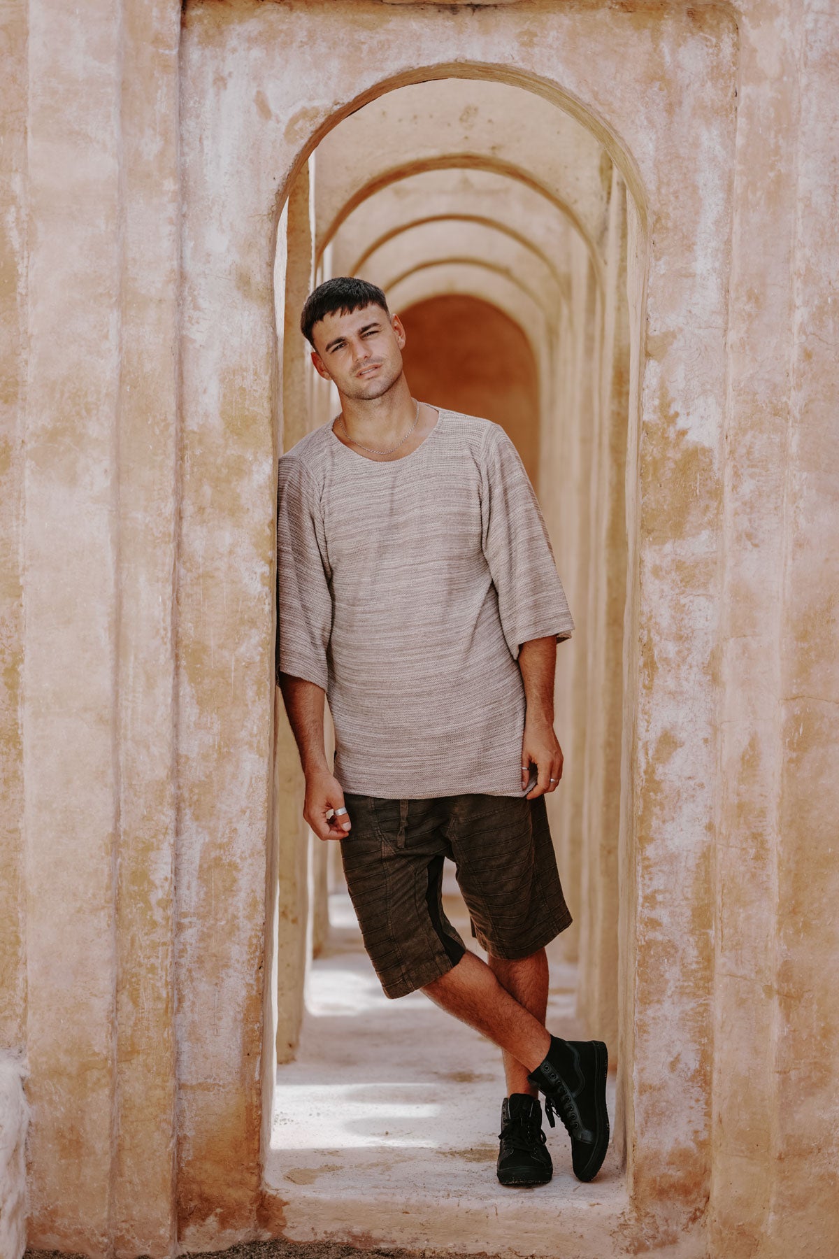 VALO Design - HIHA Knit Crew