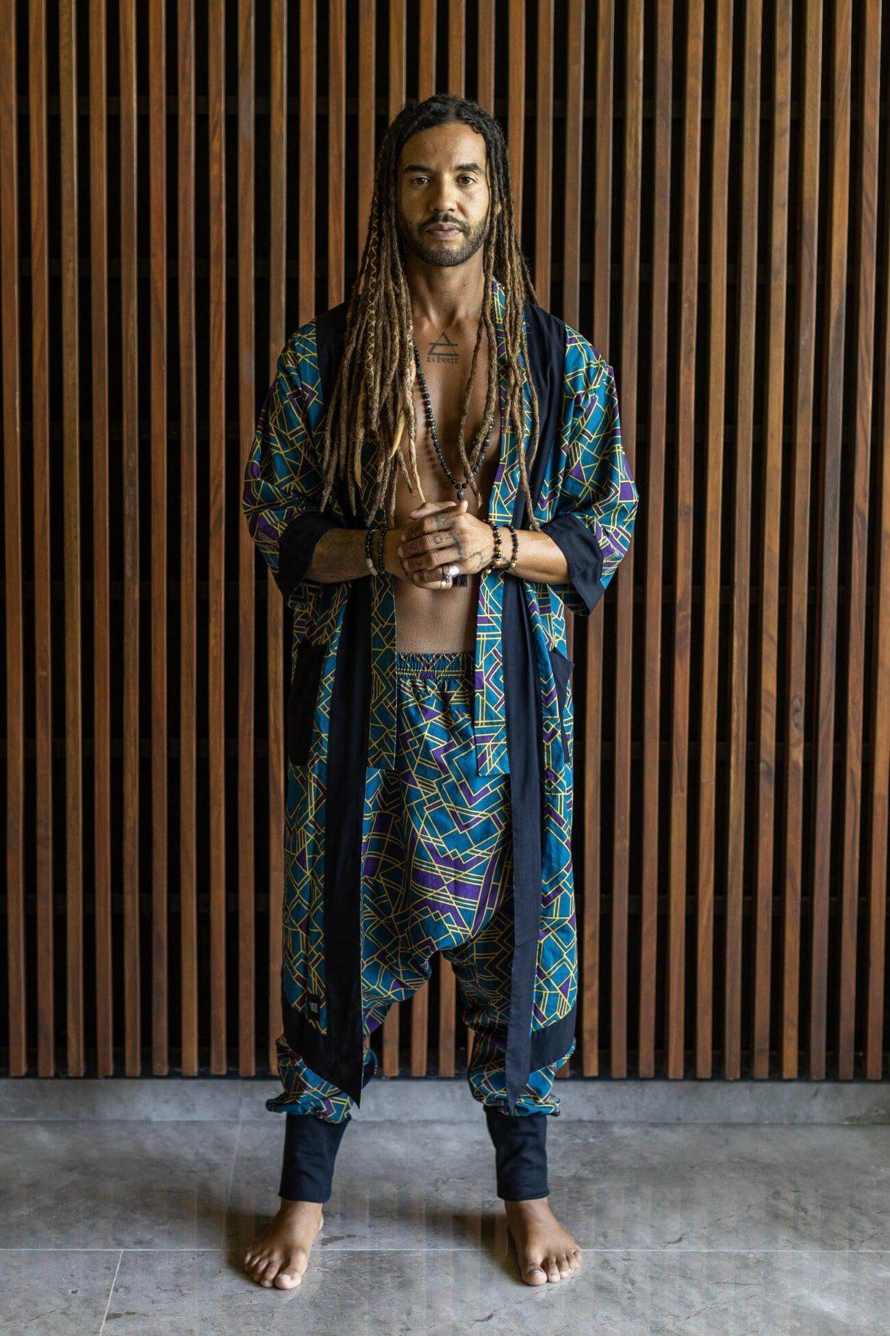 VALO Design Kimono VALO Spirit - An impressive and elegant long 100% cotton kimono cardigan, for festivals, beach or lounging at home