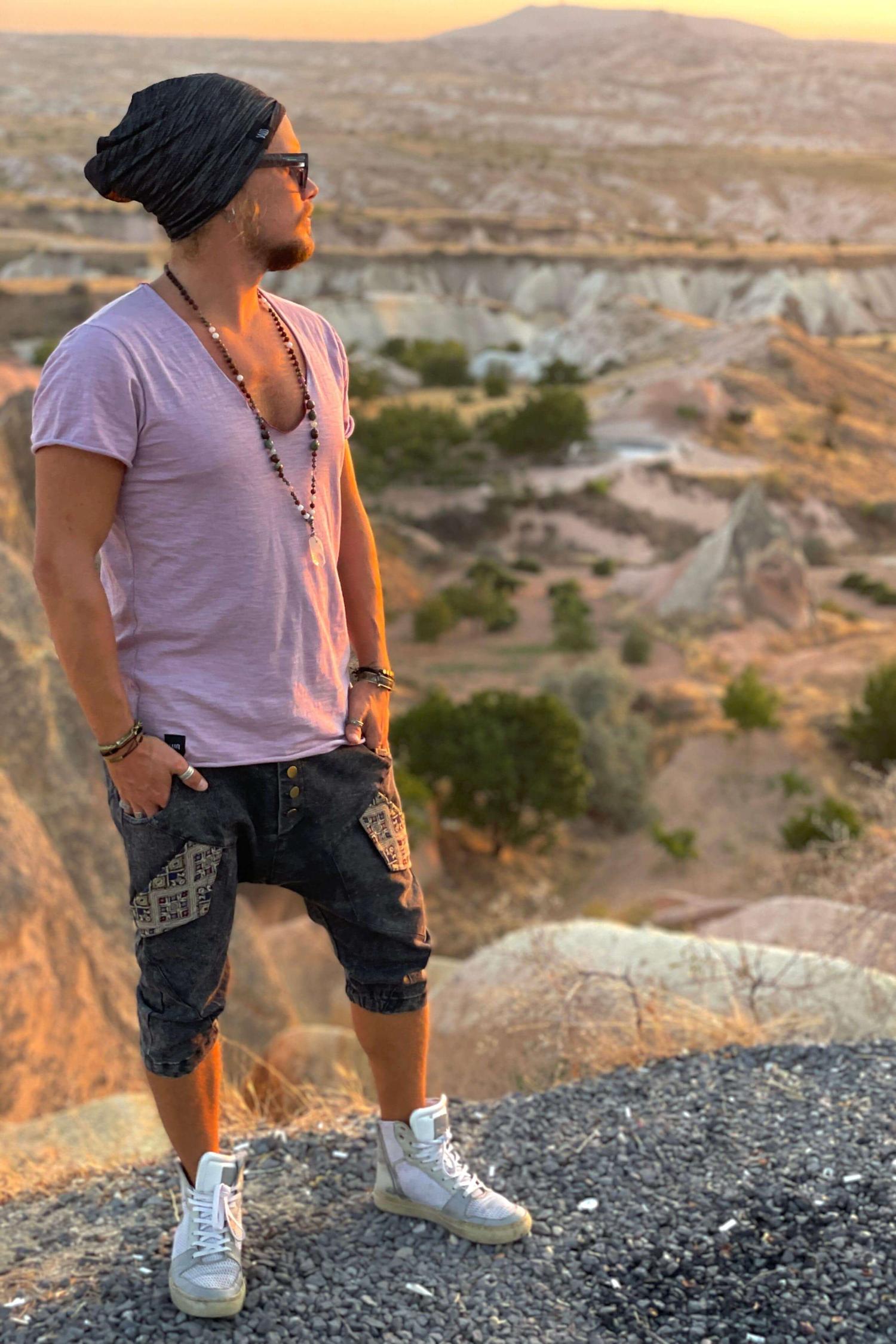 VALOdesigns Lavender / S VALO TEE - V-neck asymmetric cotton bamboo t-shirt